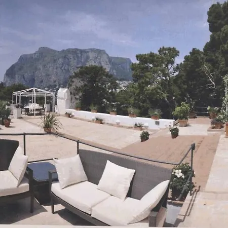 Tragara Luxury
